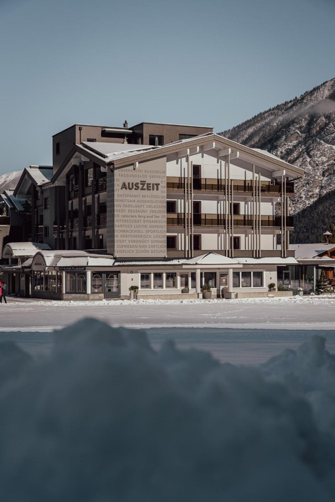 Hotel Auszeit Пертизау Экстерьер фото